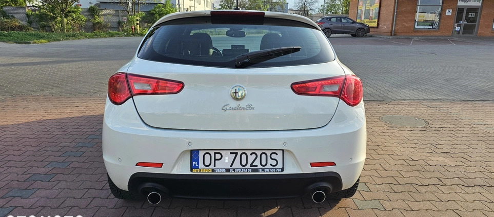 Alfa Romeo Giulietta cena 33900 przebieg: 255300, rok produkcji 2012 z Opole małe 137